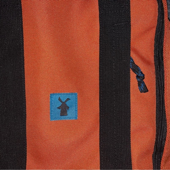 Dutch bros orange backpack - Picture 3 of 10